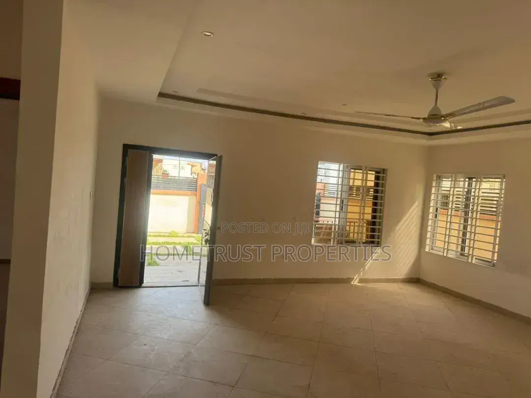 3bdrm House in Achimota Mall Area for rent in The Mall