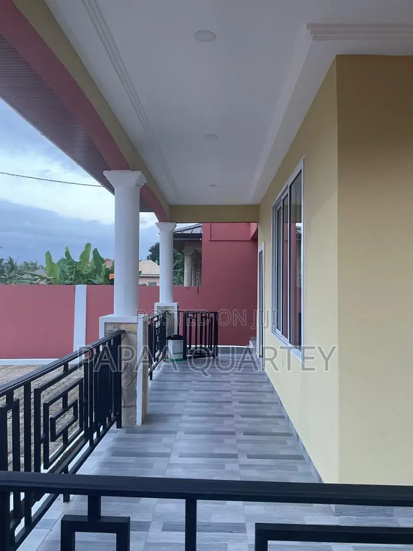 4bdrm House in Oyarifa for sale in Oyarifa
