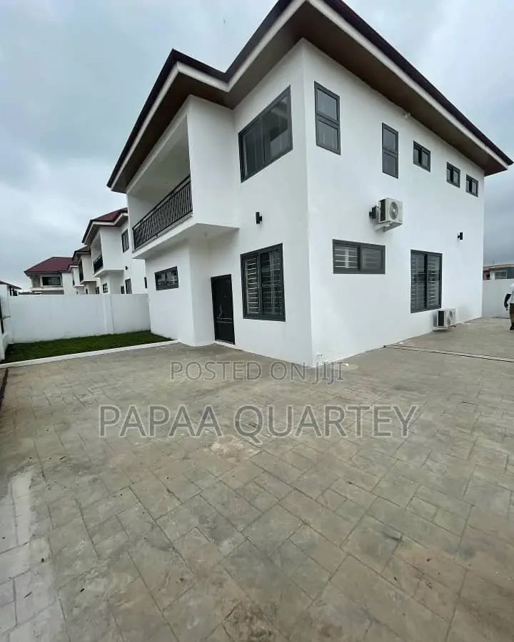 4bdrm House in Ashaley Botwe for sale in Ashaley Botwe