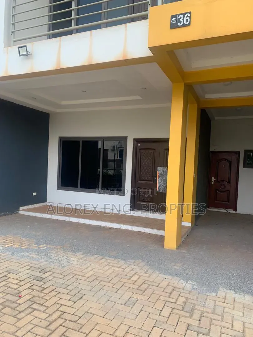 3bdrm House in Adenta, Barrier for rent in Barrier