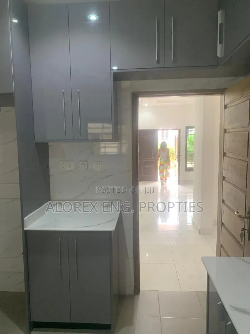 3bdrm House in Adenta, Barrier for rent in Barrier