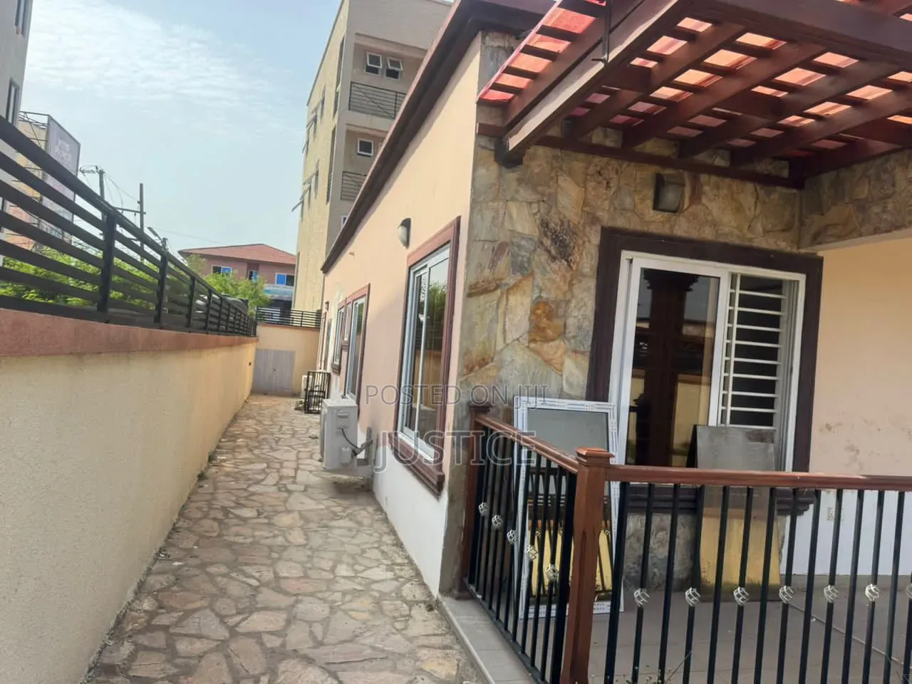 3bdrm House in Achimota, The Mall for rent in The Mall