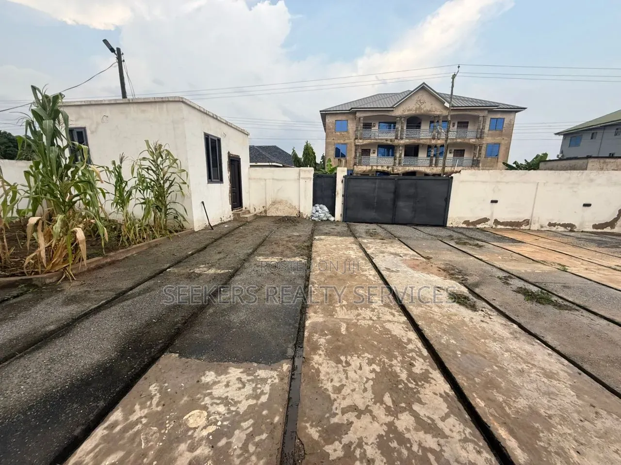 3bdrm House in Seekers Realty, Oyarifa Mall Area for sale in Oyarifa Mall Area