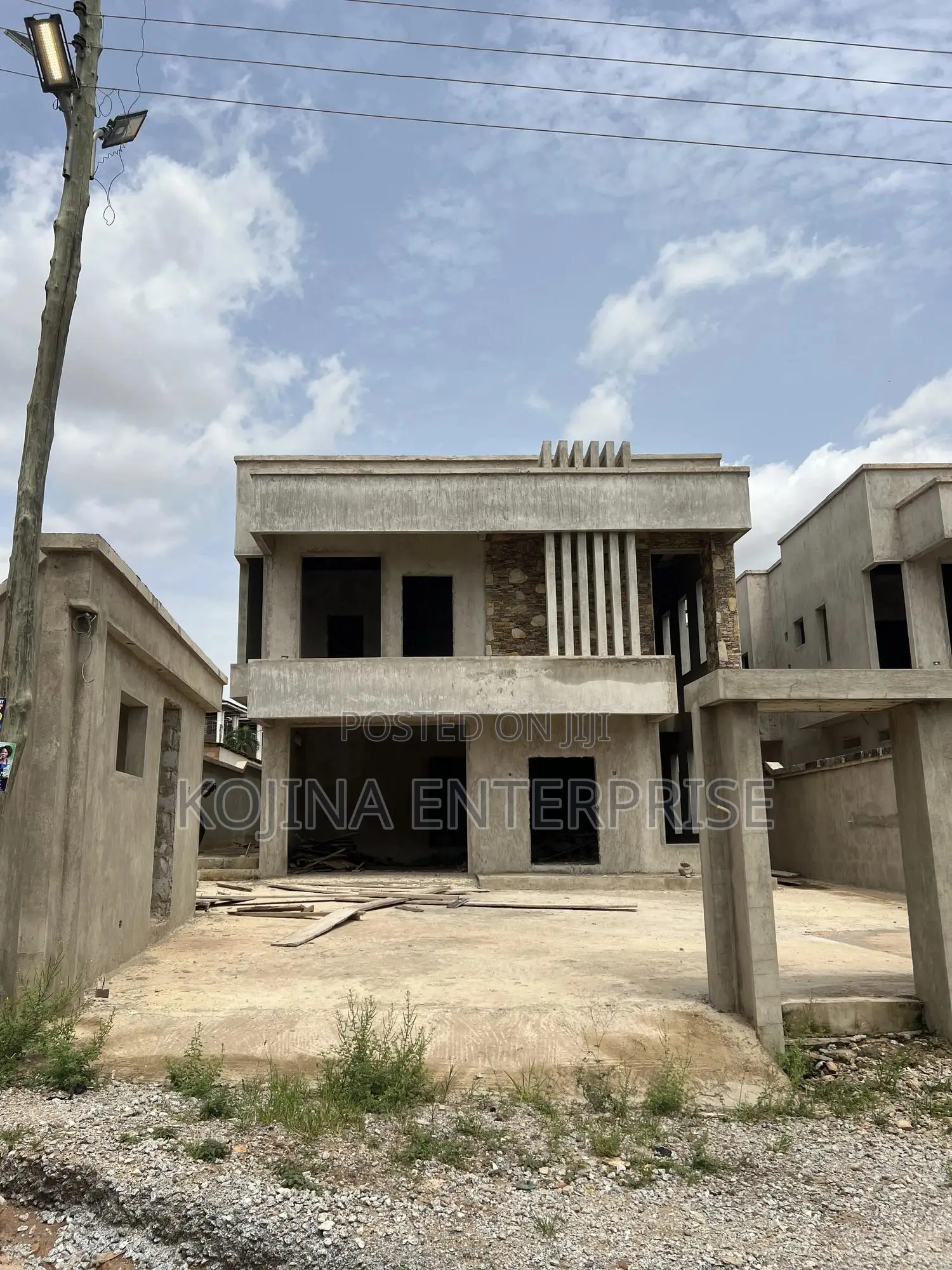 4bdrm Townhouse/Terrace in Good Link Estate, Kumasi Metropolitan in Kumasi Metropolitan