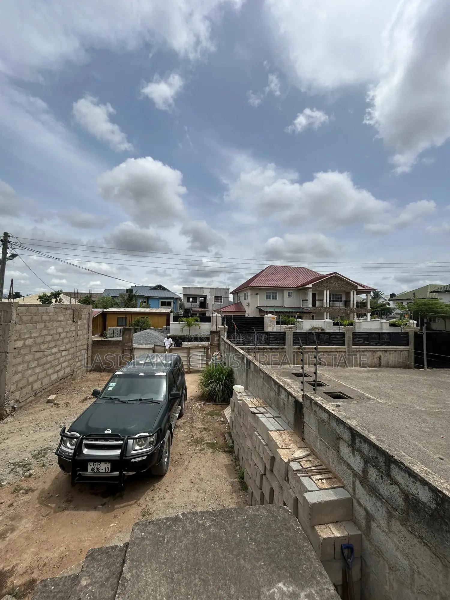 4bdrm House in Lasisi And Christ, Amasaman for sale in Amasaman