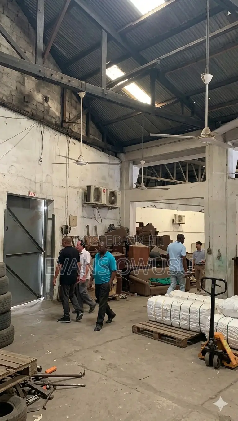 Warehouse Very Spacious in Accra Metropolitan