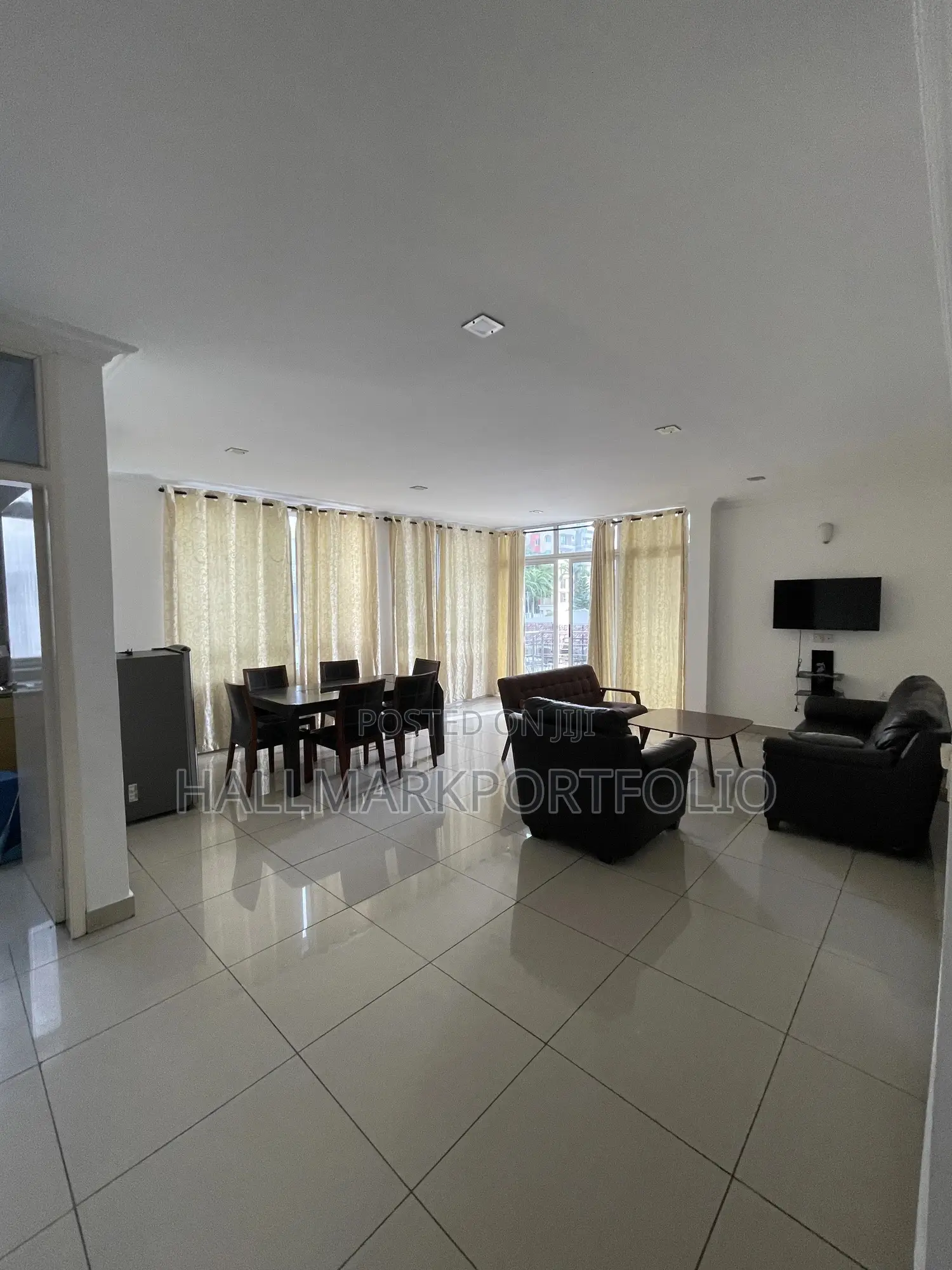 Furnished 3bdrm Apartment in East Legon for sale in East Legon