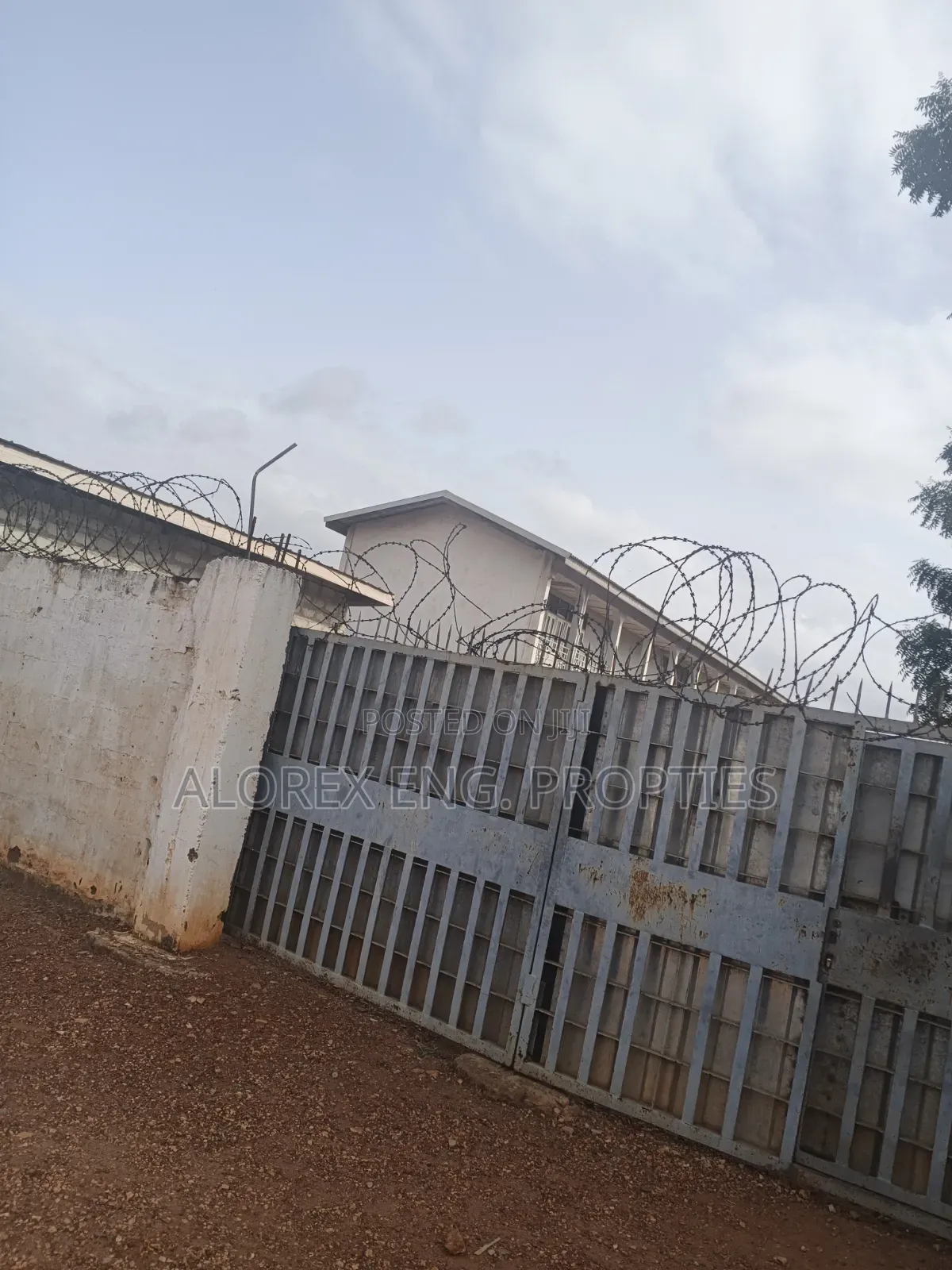 Warehouse for Rent at Adenta Fafraha in Frafraha