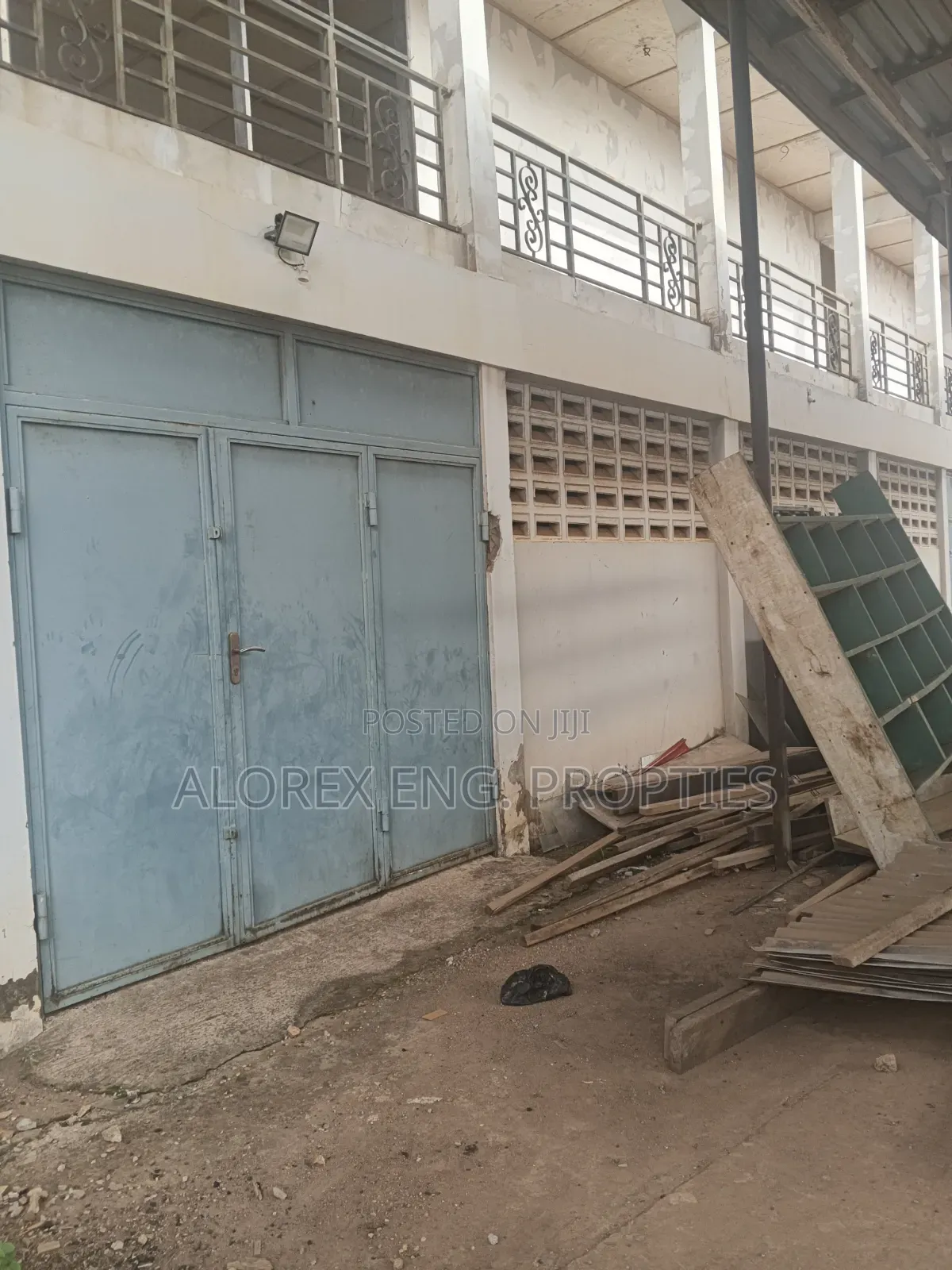 Warehouse for Rent at Adenta Fafraha in Frafraha