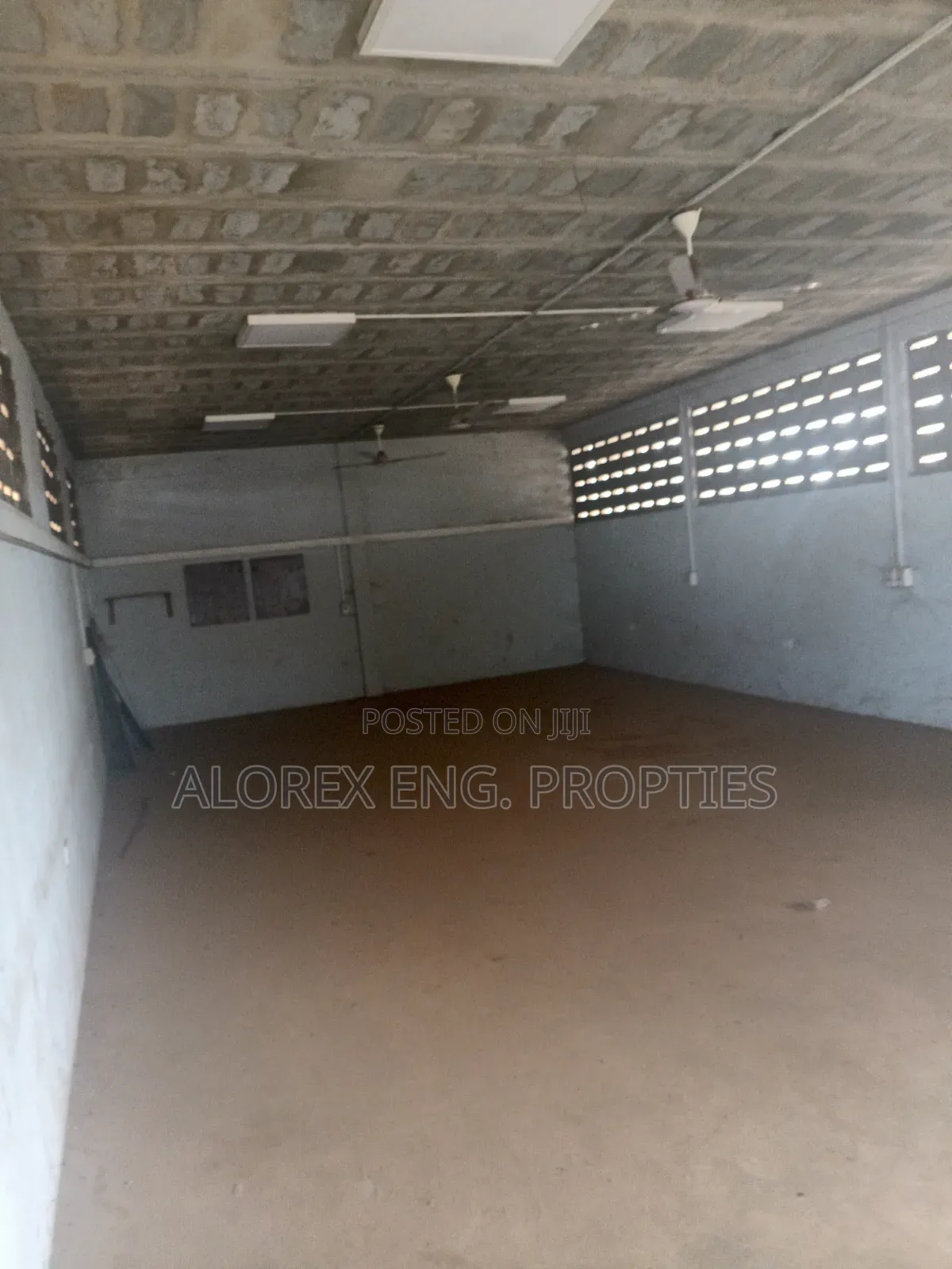 Warehouse for Rent at Adenta Fafraha in Frafraha