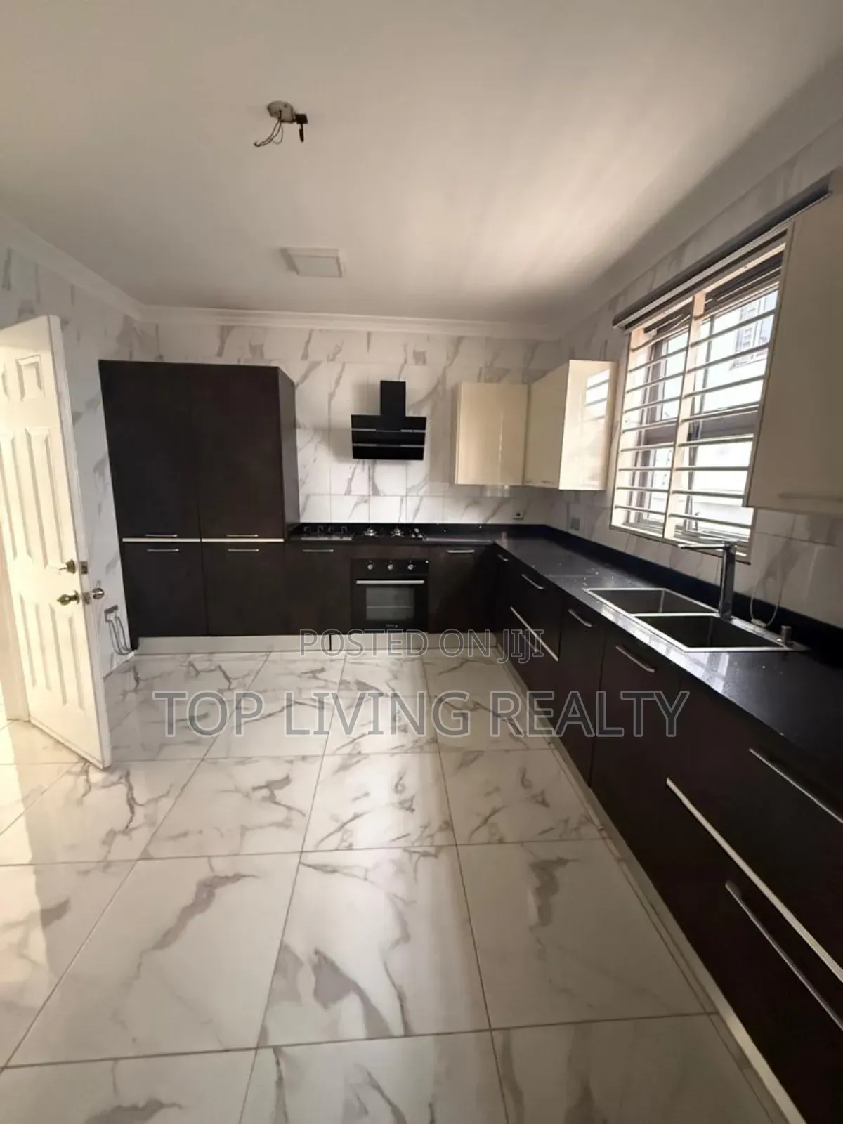 4bdrm Duplex in Legon Hills, Ashaley Botwe for rent in Ashaley Botwe