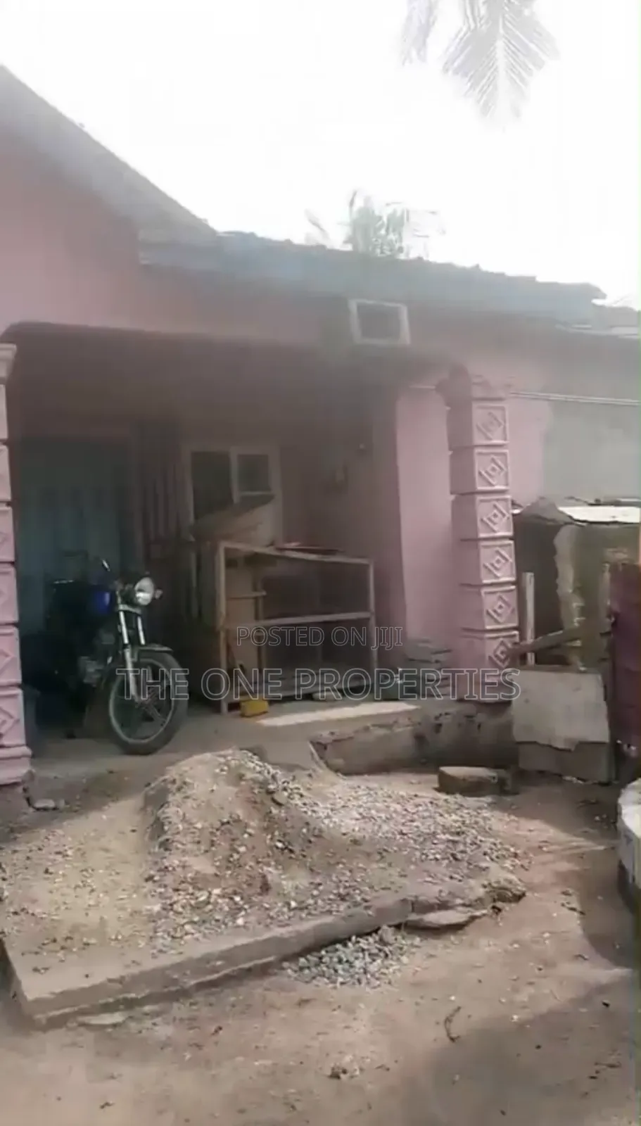 3bdrm House in Adjen Kotoku, Amasaman for sale in Amasaman
