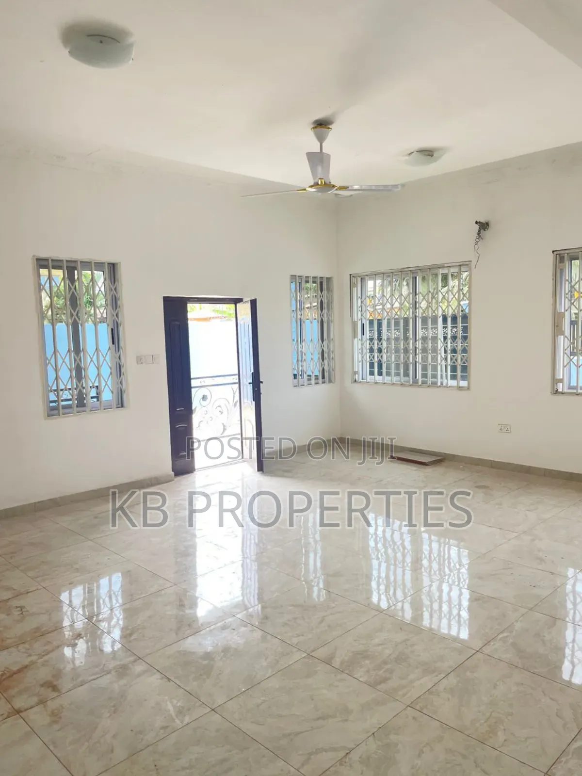 3bdrm House in Kb Properties, Spintex for rent in Spintex