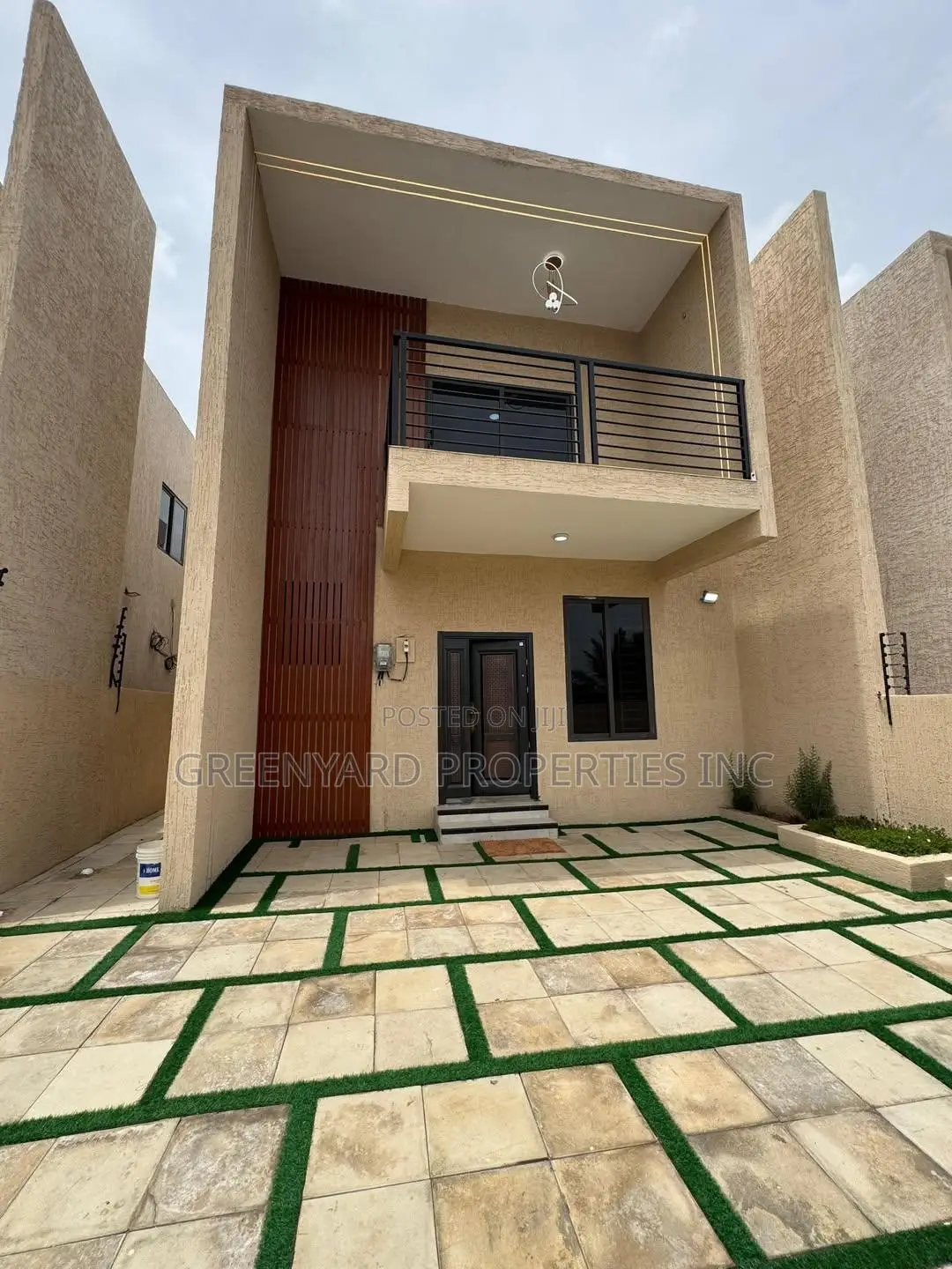 2bdrm House in School Junction, Ashaley Botwe for sale in Ashaley Botwe