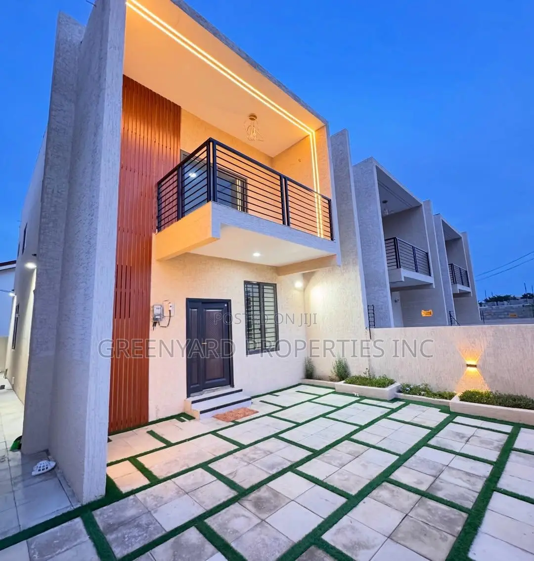 2bdrm House in School Junction, Ashaley Botwe for rent in Ashaley Botwe