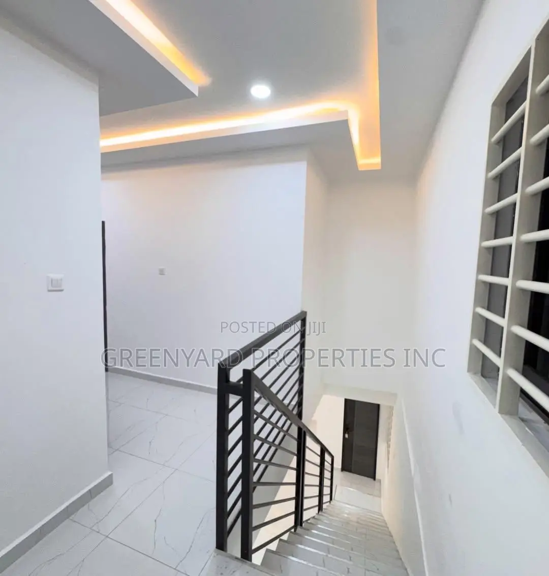 2bdrm House in School Junction, Ashaley Botwe for rent in Ashaley Botwe