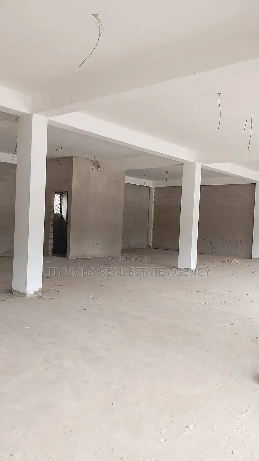 3 in 1 Shop for Rent at East Legon in Bawaleshie