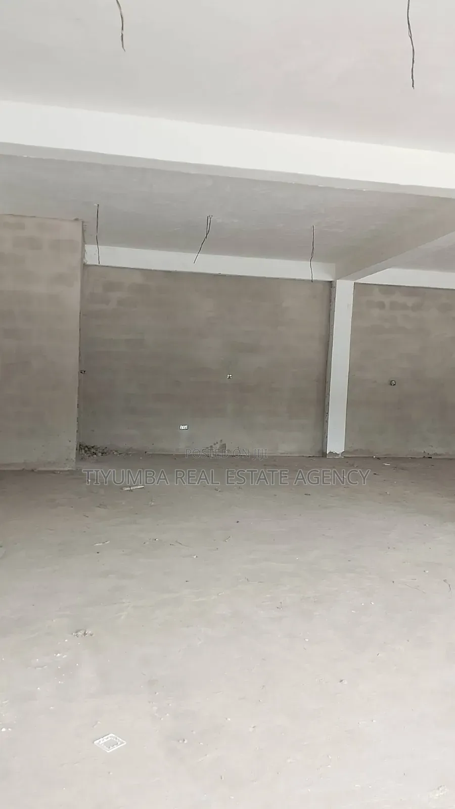 3 in 1 Shop for Rent at East Legon in Bawaleshie