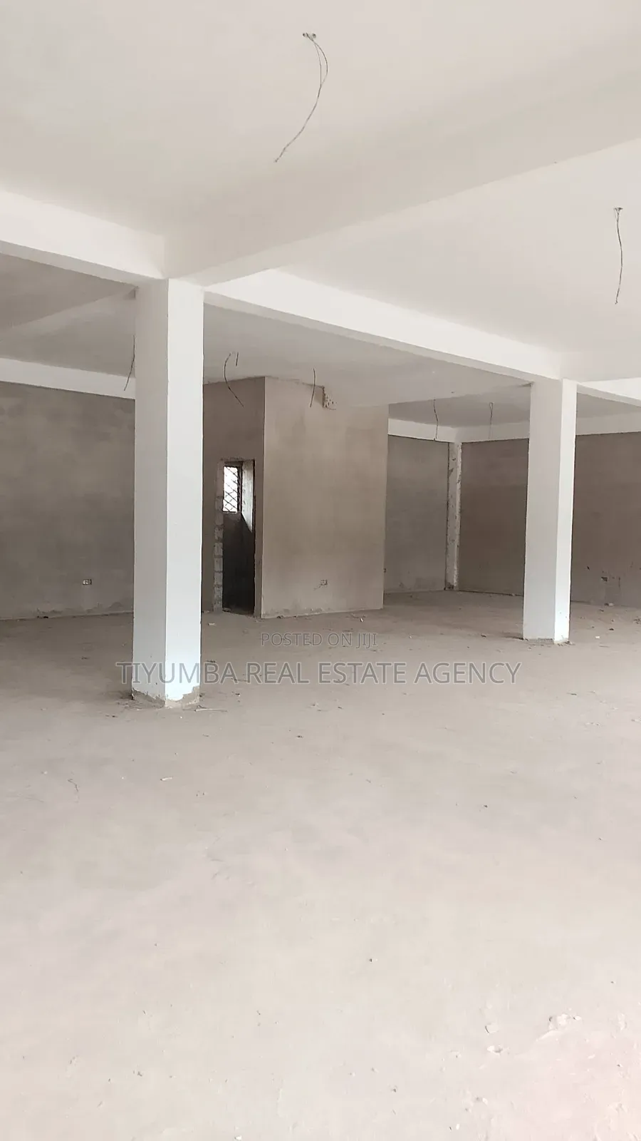 3 in 1 Shop for Rent at East Legon in Bawaleshie