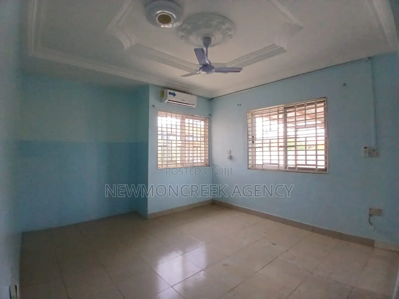 2bdrm Bungalow in Amrahia, Accra Metropolitan for sale in Accra Metropolitan