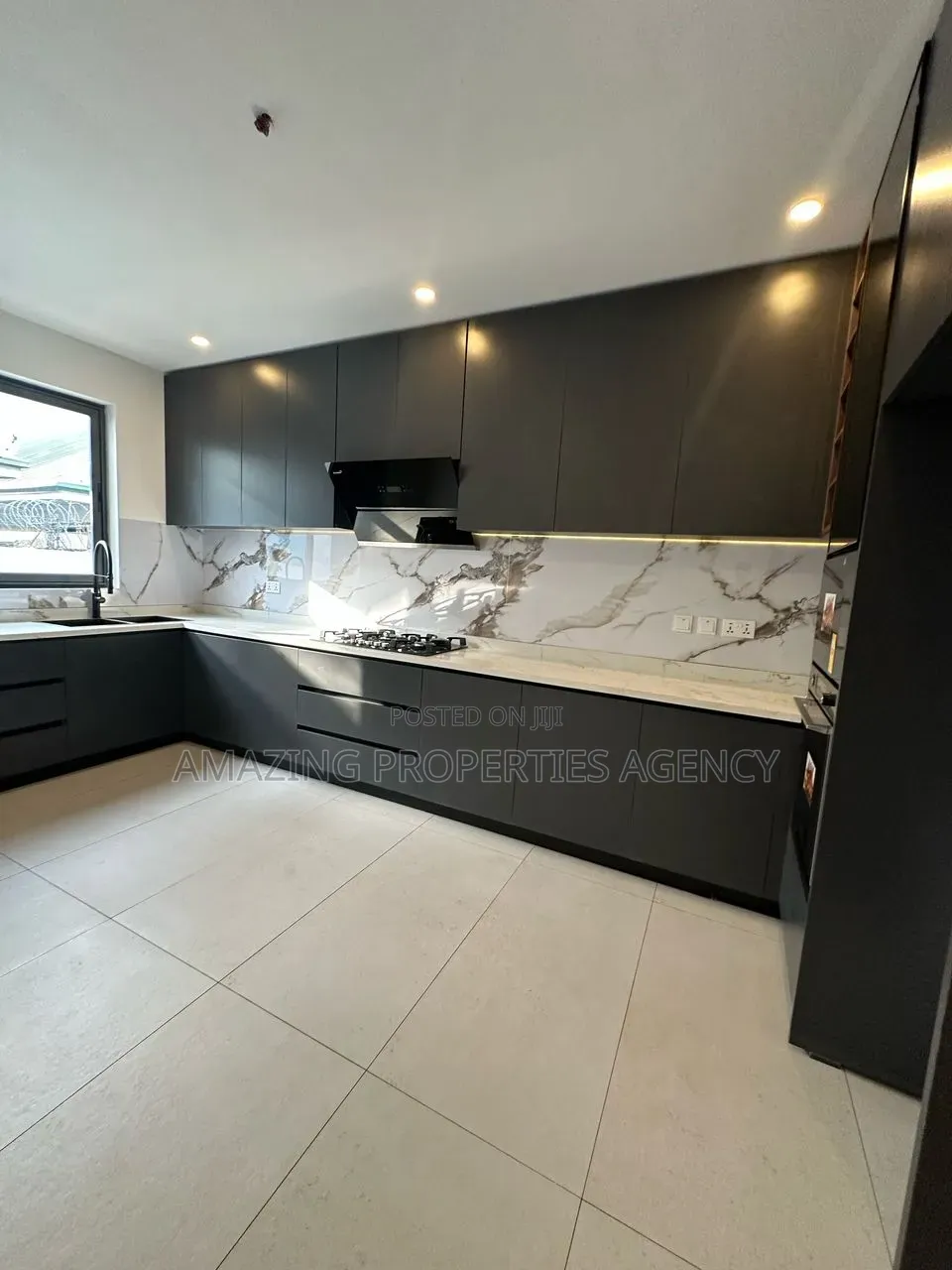 4bdrm House in East Legon, American House for rent in American House