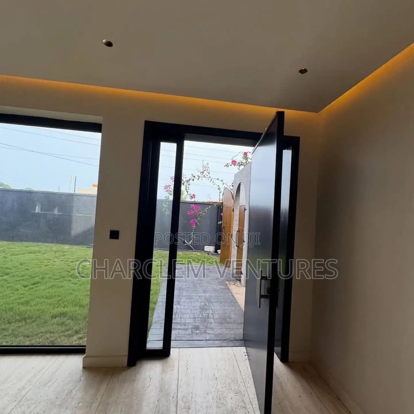 3bdrm House in Charclem Ventures, Accra Metropolitan for sale in Accra Metropolitan