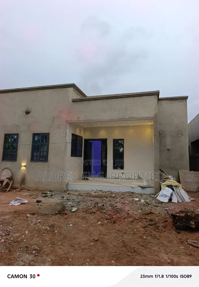 4bdrm House in Adenta, Malejor for sale in Malejor