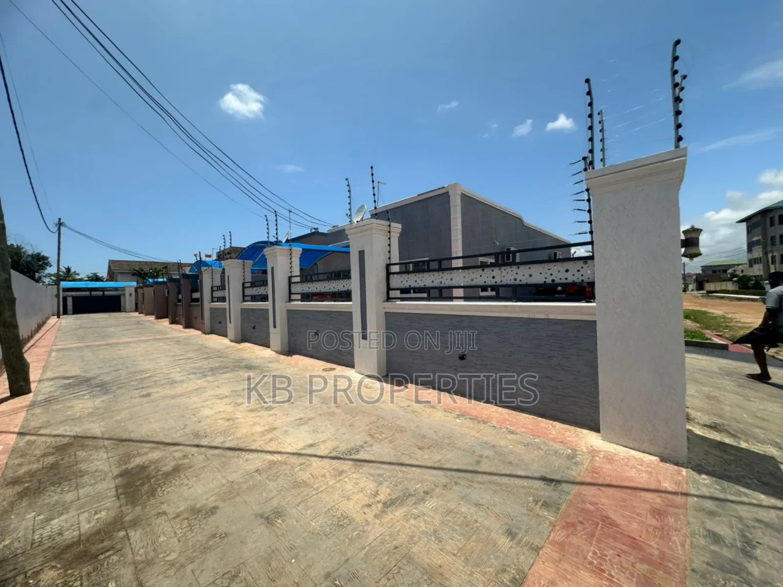 3bdrm House in Kb Properties, Spintex for rent in Spintex