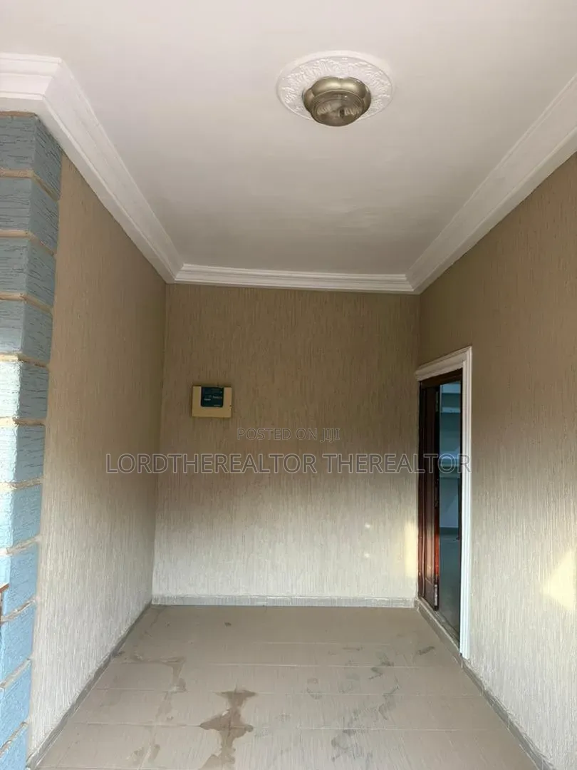 3bdrm Apartment in Ghana Flag for rent in Ghana Flag