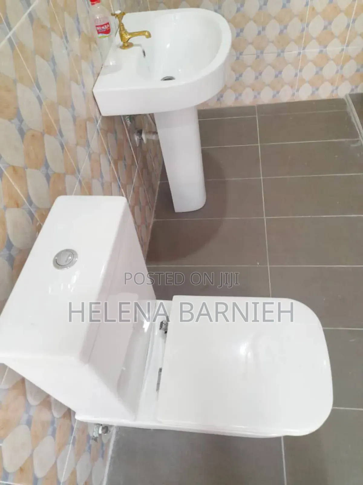 1bdrm Apartment in Helena Estate Agency, Ola Achool Area for rent in Ola Achool Area