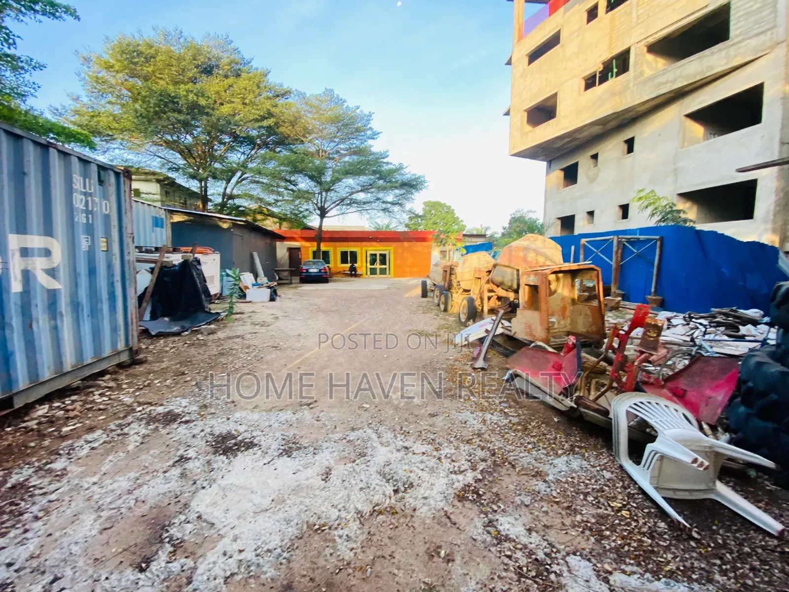 1 Half Plot for Sale at Dzorwulu in Dzorwulu