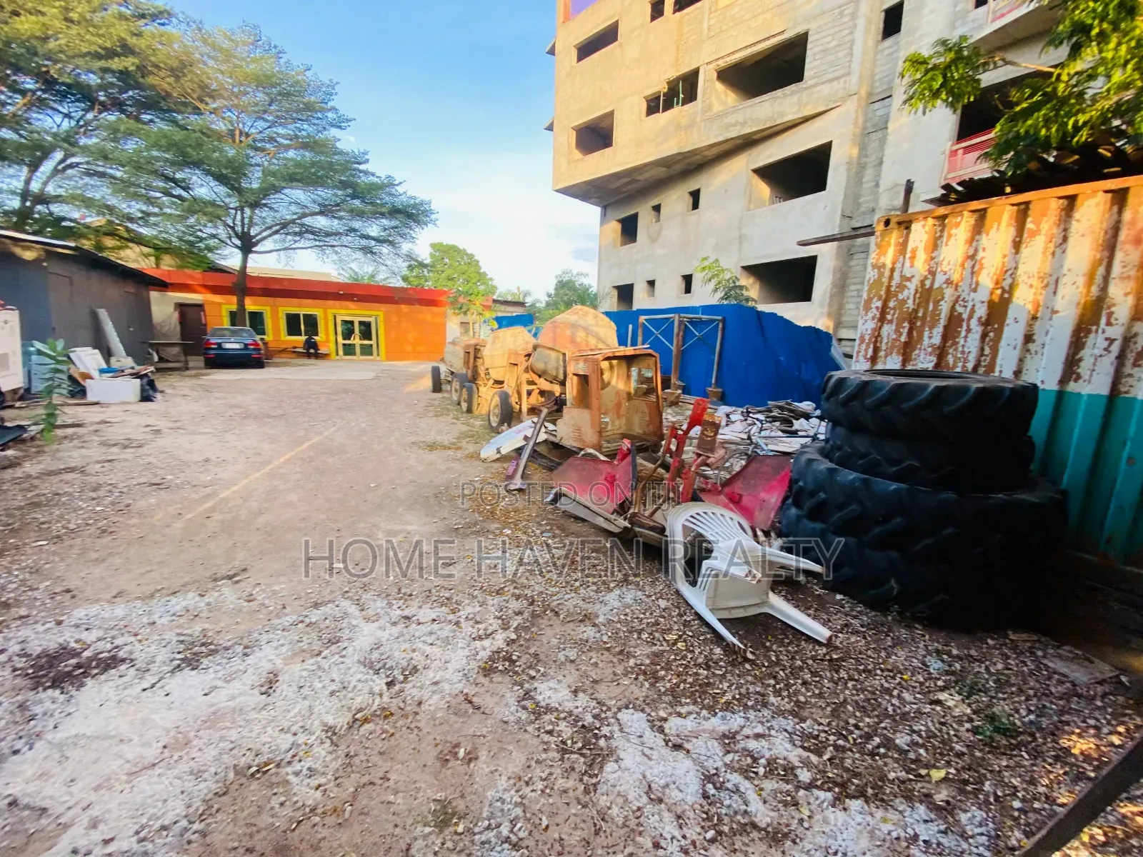 1 Half Plot for Sale at Dzorwulu in Dzorwulu