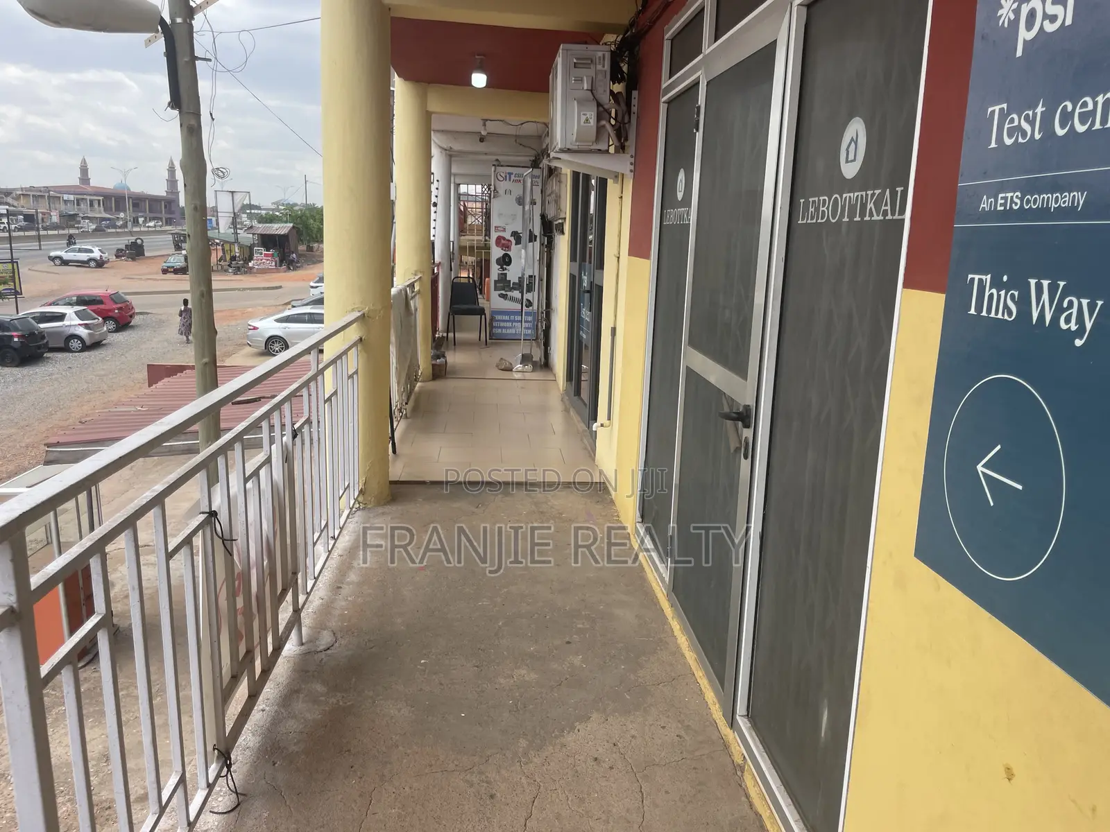 Office Space for Rent in Kwashieman