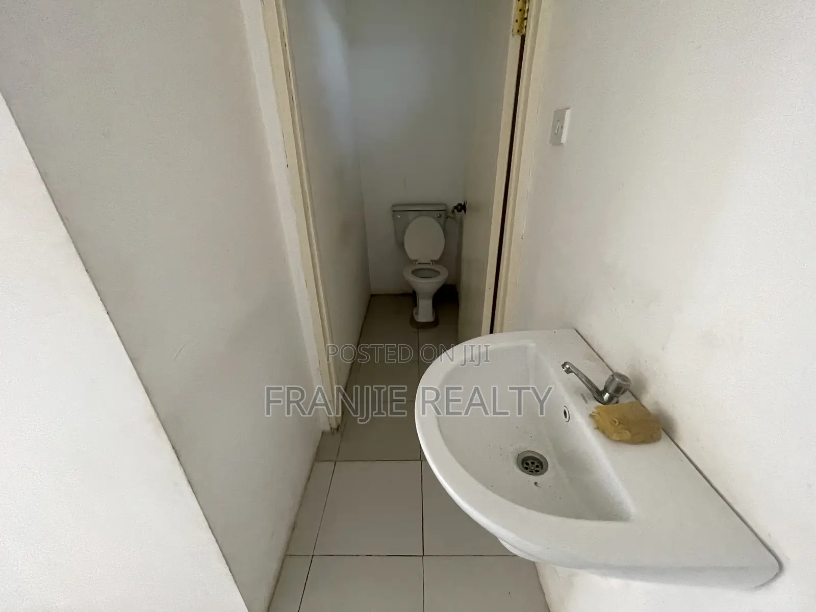 Office Space for Rent in Kwashieman