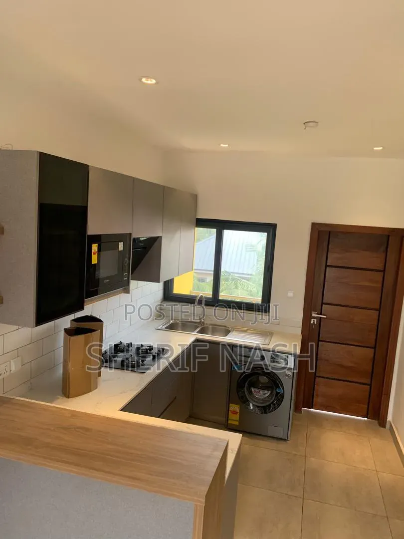 2bdrm Penthouse in Oyarifa Abokobi Road, Accra Metropolitan for sale in Accra Metropolitan