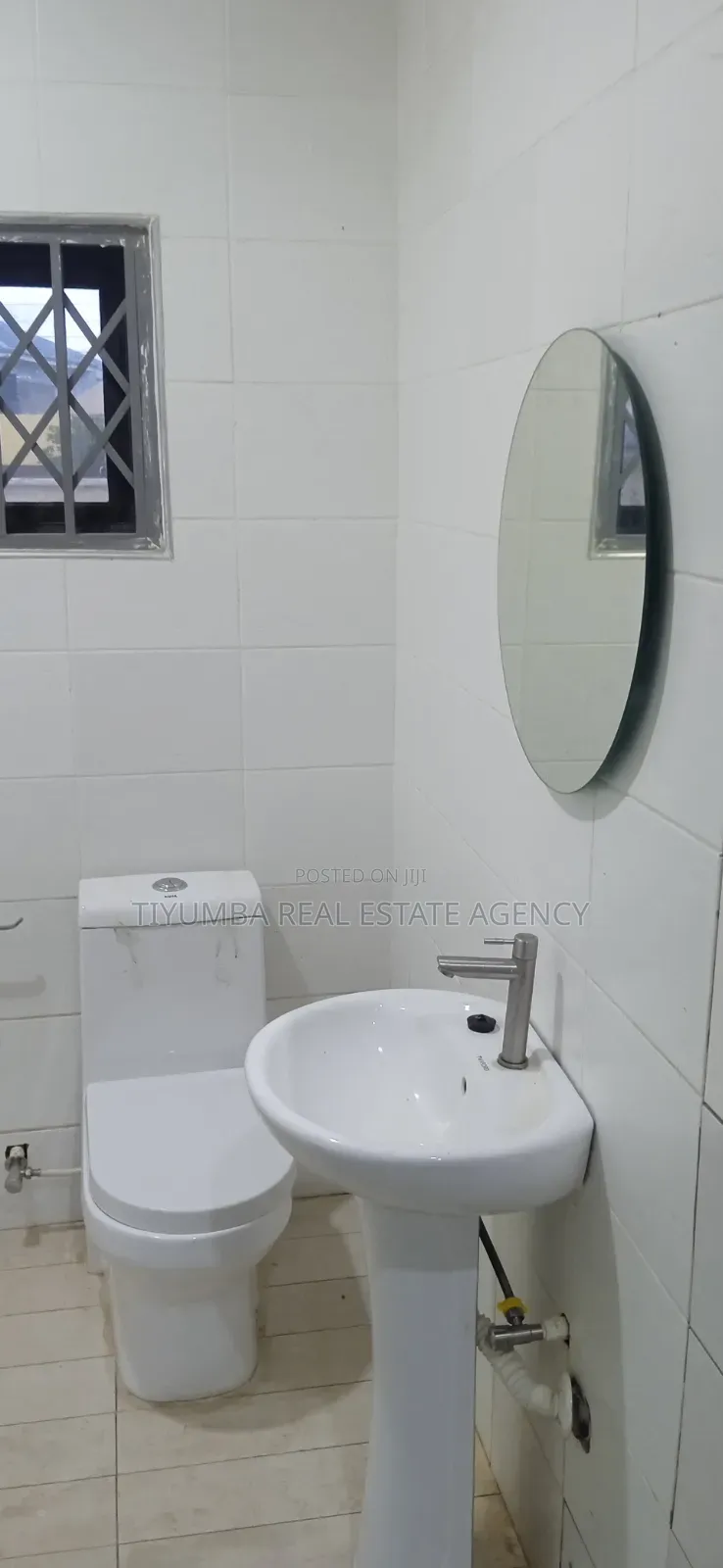 7bdrm House in Tiyumba Real Estate, Pillar 2 for rent in Pillar 2