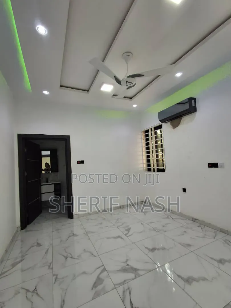 4bdrm Duplex in Agbogba, Accra Metropolitan for sale in Accra Metropolitan