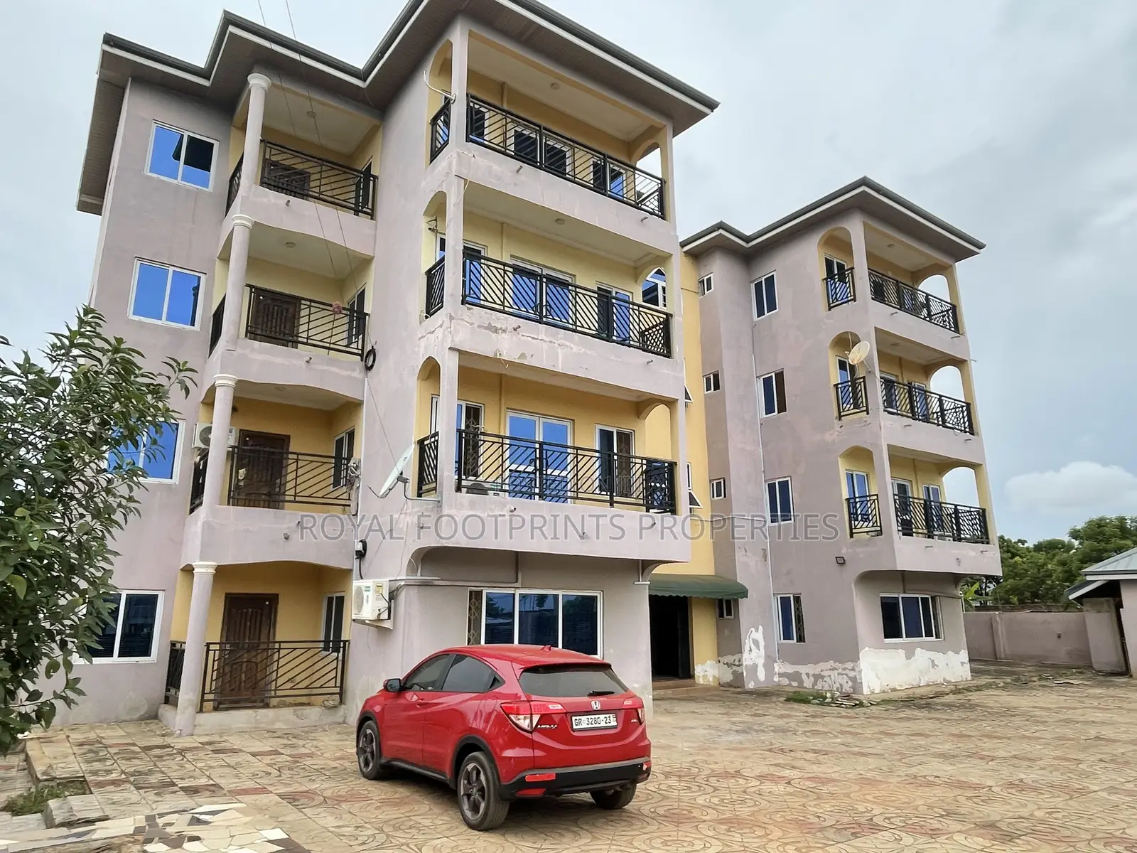 3bdrm Apartment in Royal Footprints, Adenta for rent in Adenta
