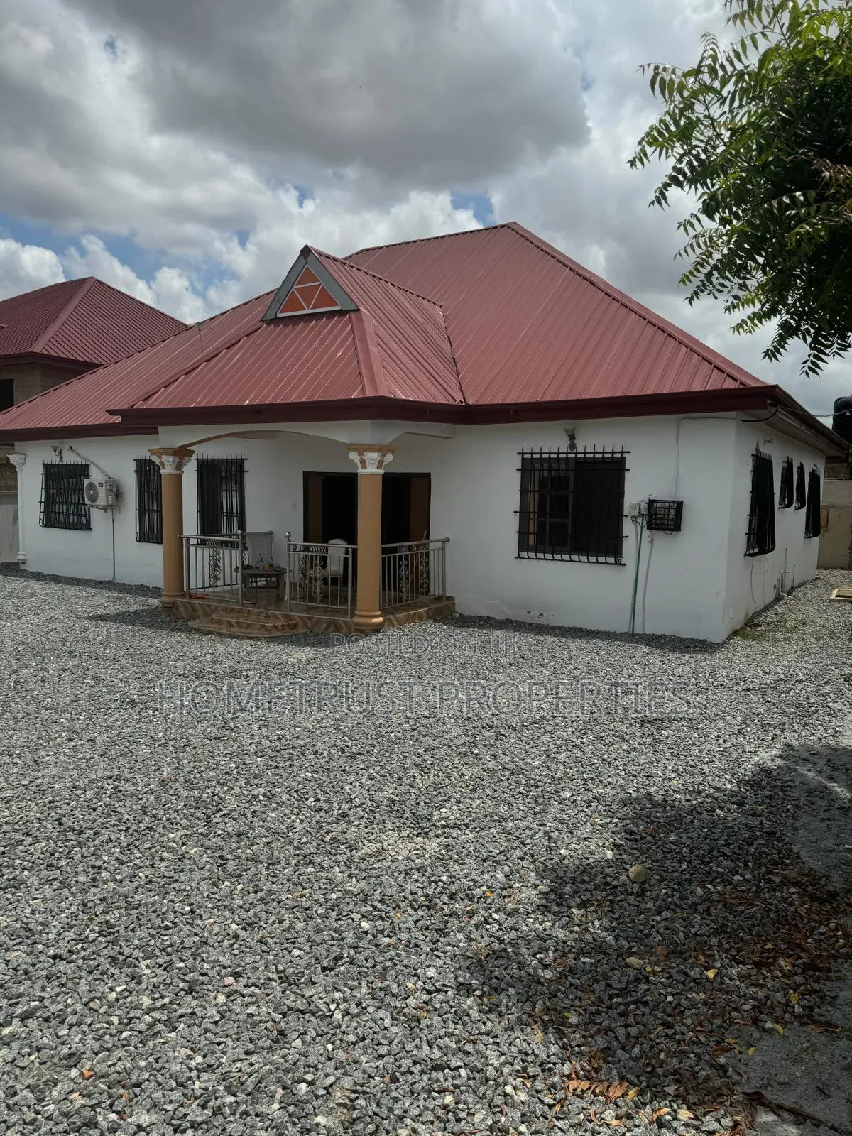 5bdrm House in Amasaman Odontia for sale in Amasaman