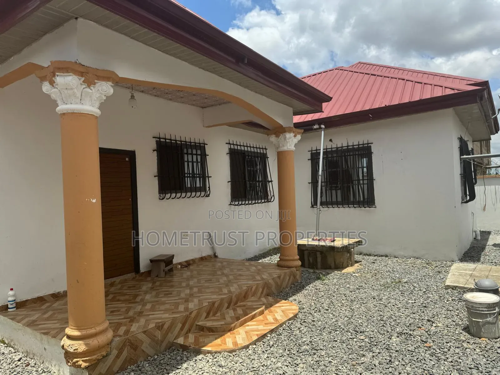 5bdrm House in Amasaman Odontia for sale in Amasaman