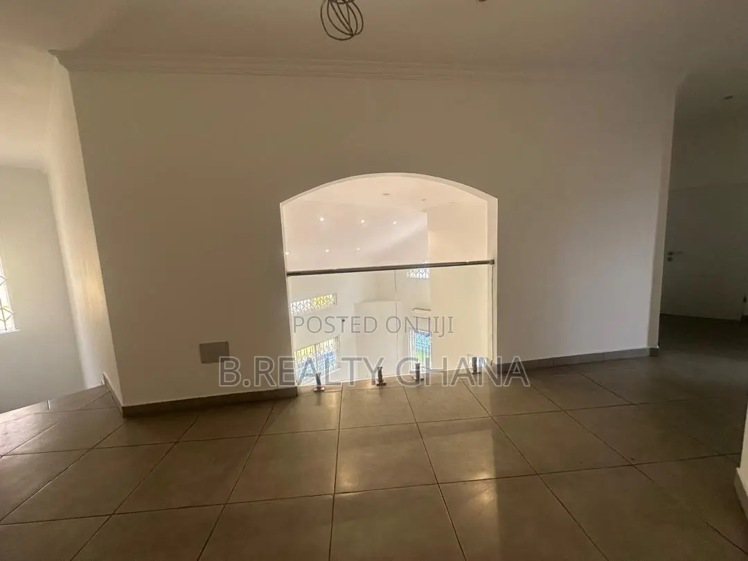 4bdrm House in Airport Residential Area for rent in Airport Residential Area