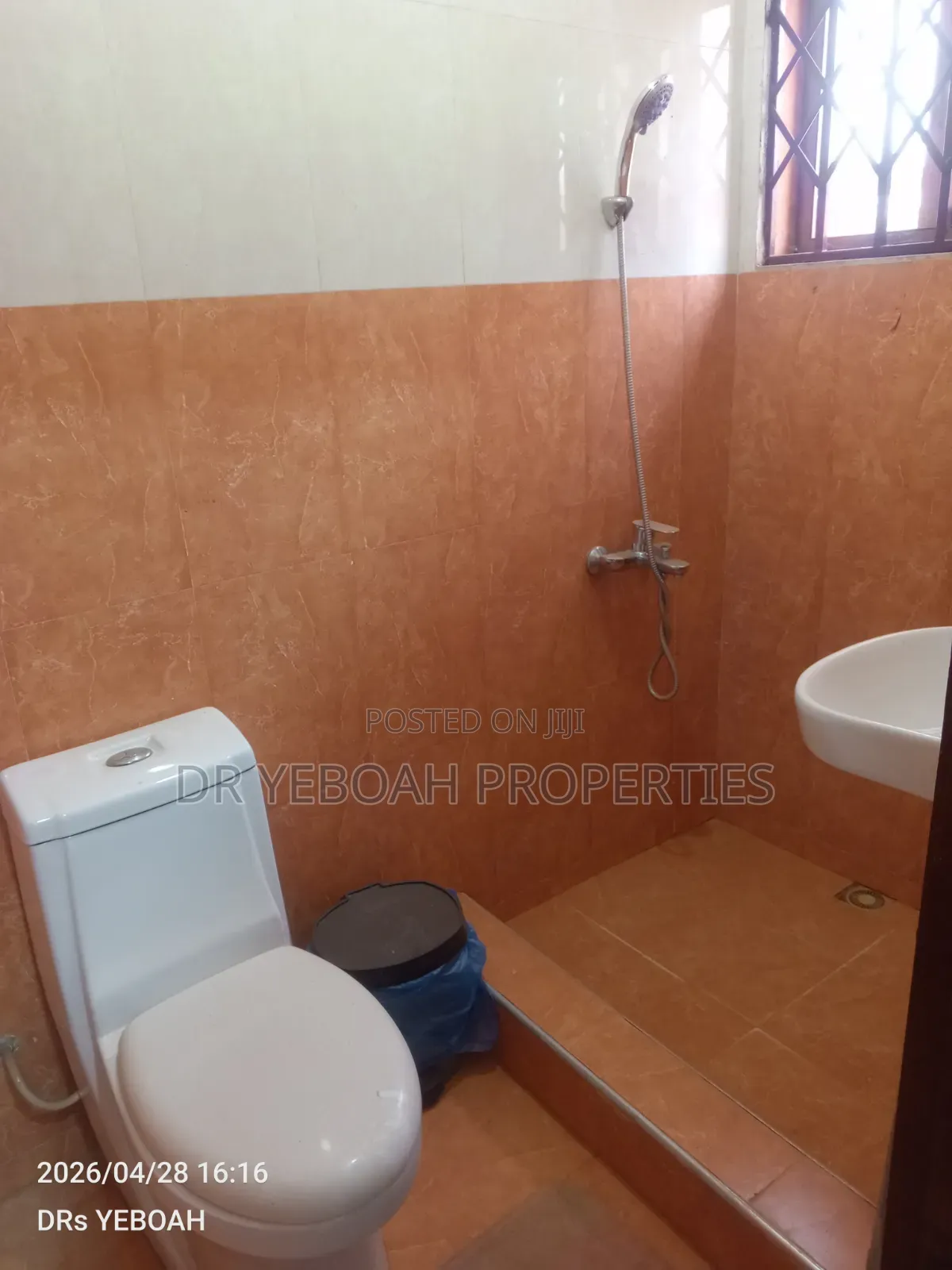 3bdrm House in Nice:-3 Bedrooms, Coca Cola for rent in Coca Cola