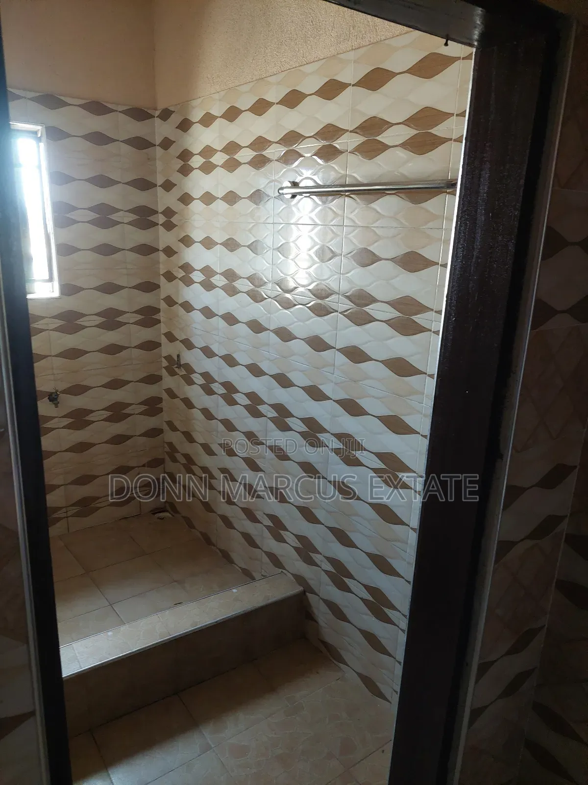 3bdrm Apartment in Don Marcus'S Estate, Kumasi Metropolitan for rent in Kumasi Metropolitan