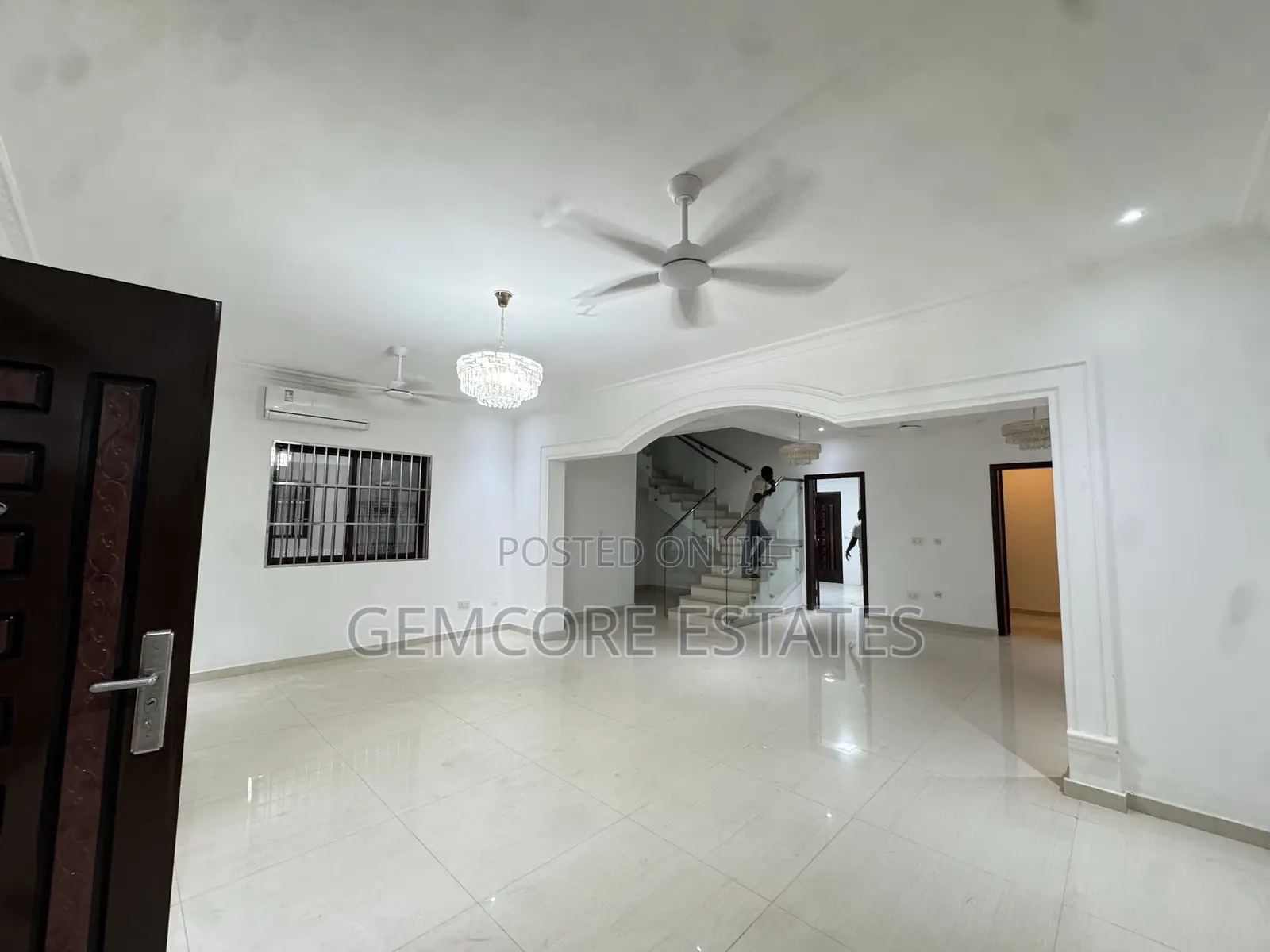 4bdrm Townhouse / Terrace in Coco Vanilla, Adjiriganor for rent in Adjiriganor