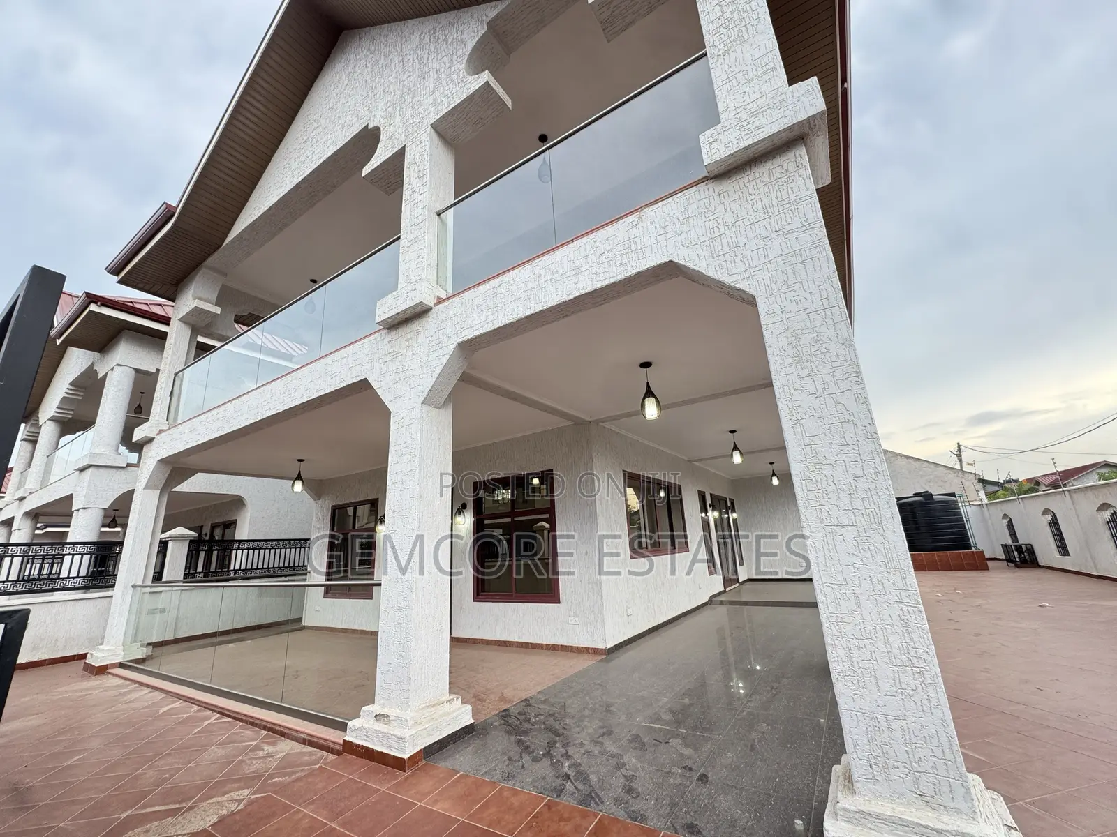 4bdrm Townhouse / Terrace in Coco Vanilla, Adjiriganor for rent in Adjiriganor