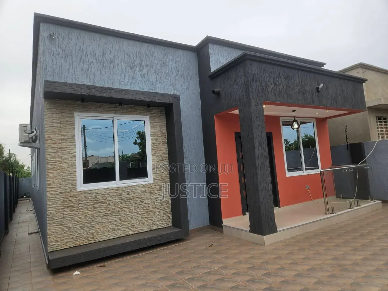 3bdrm House in Adenta Amrahia, Frafraha for sale in Frafraha