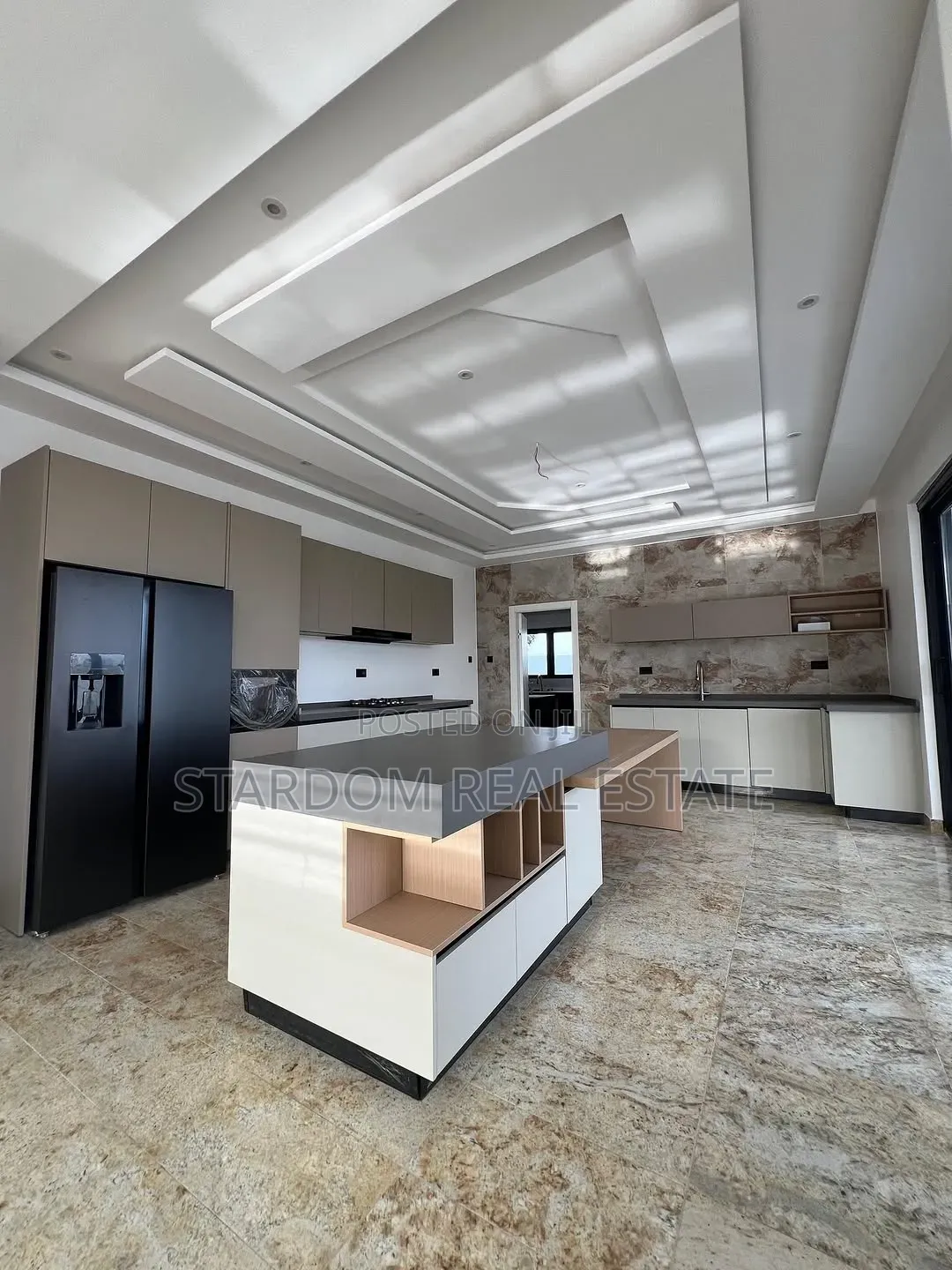 5bdrm Duplex in East Legon, Ability for sale in Ability