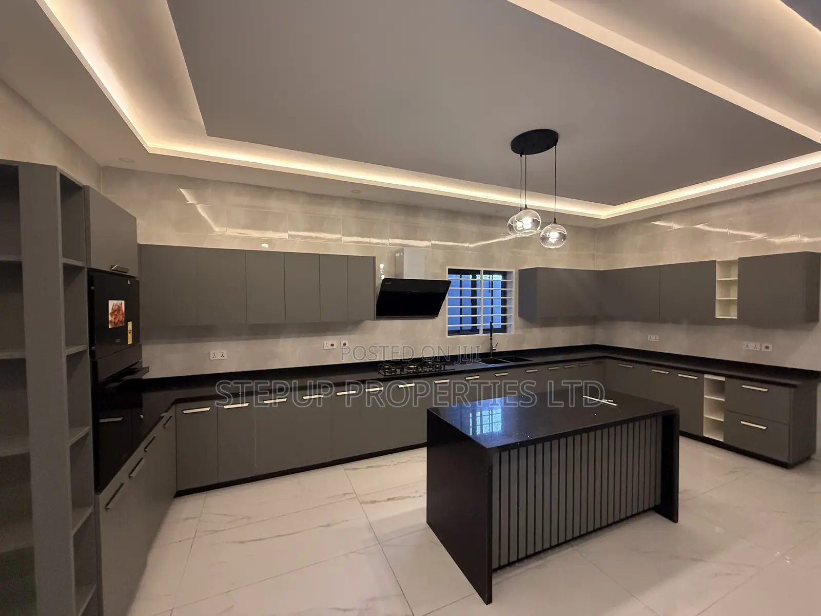 5bdrm House in East Legon Hills for sale in East Legon