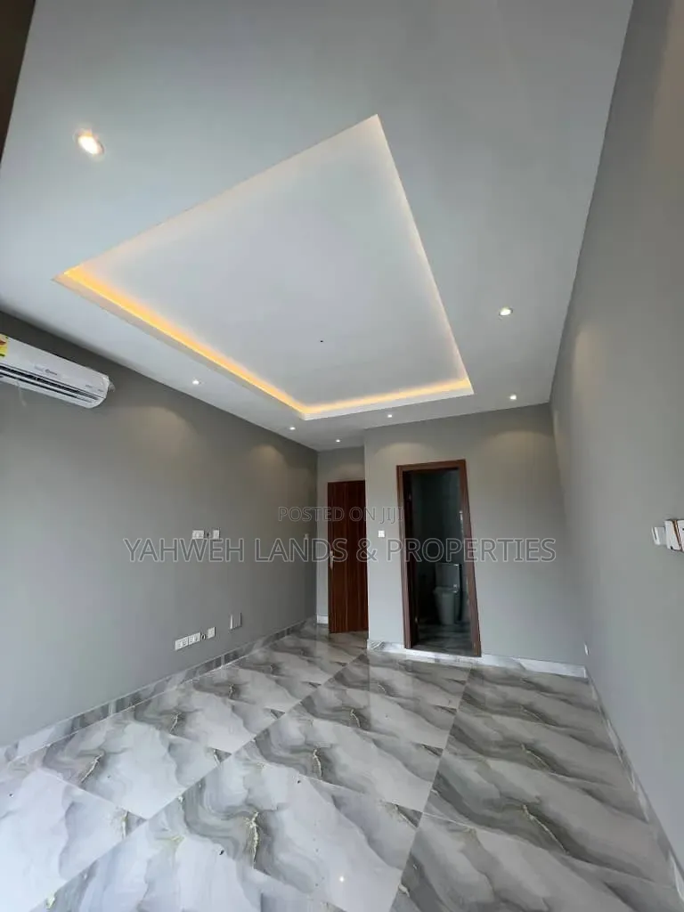 2bdrm House in East Legon, A&C Mall Area for sale in A&C Mall Area