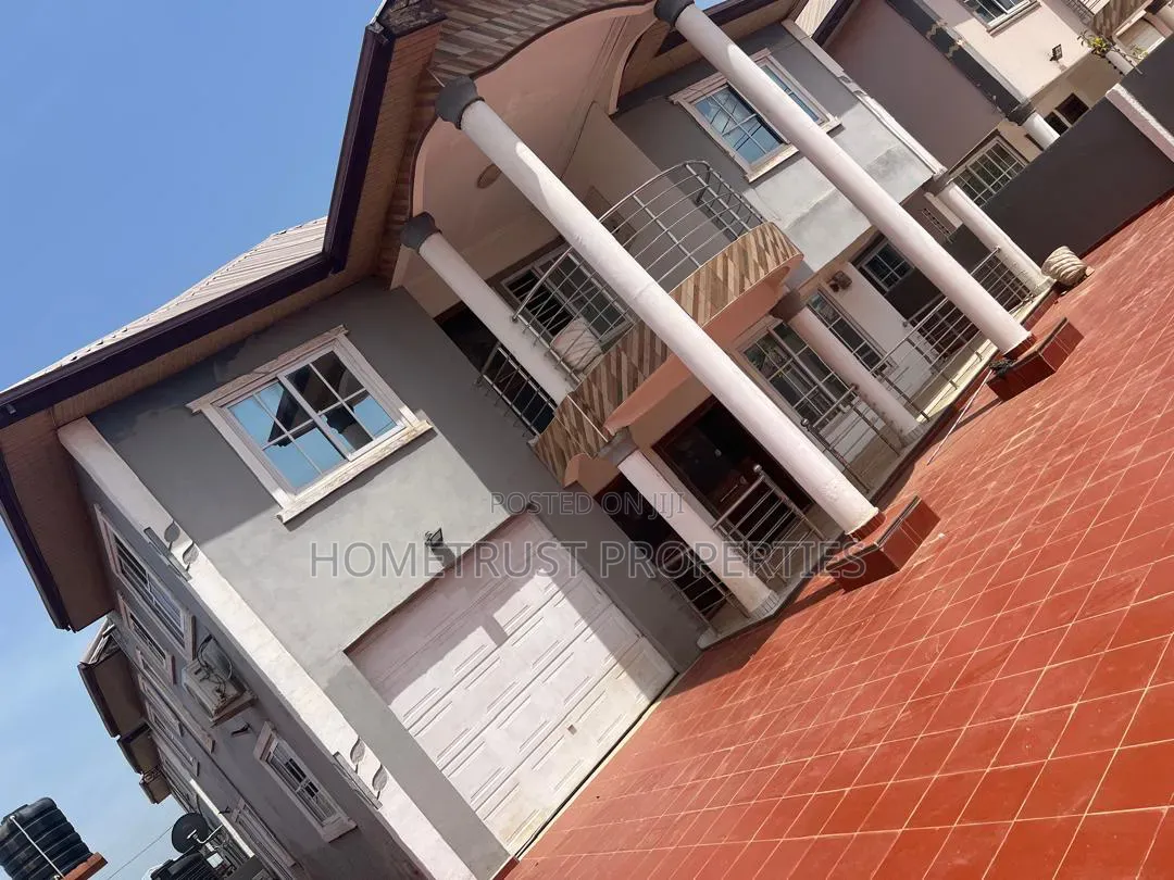 5bdrm Duplex in Achimota Ofankor for rent in Ofankor